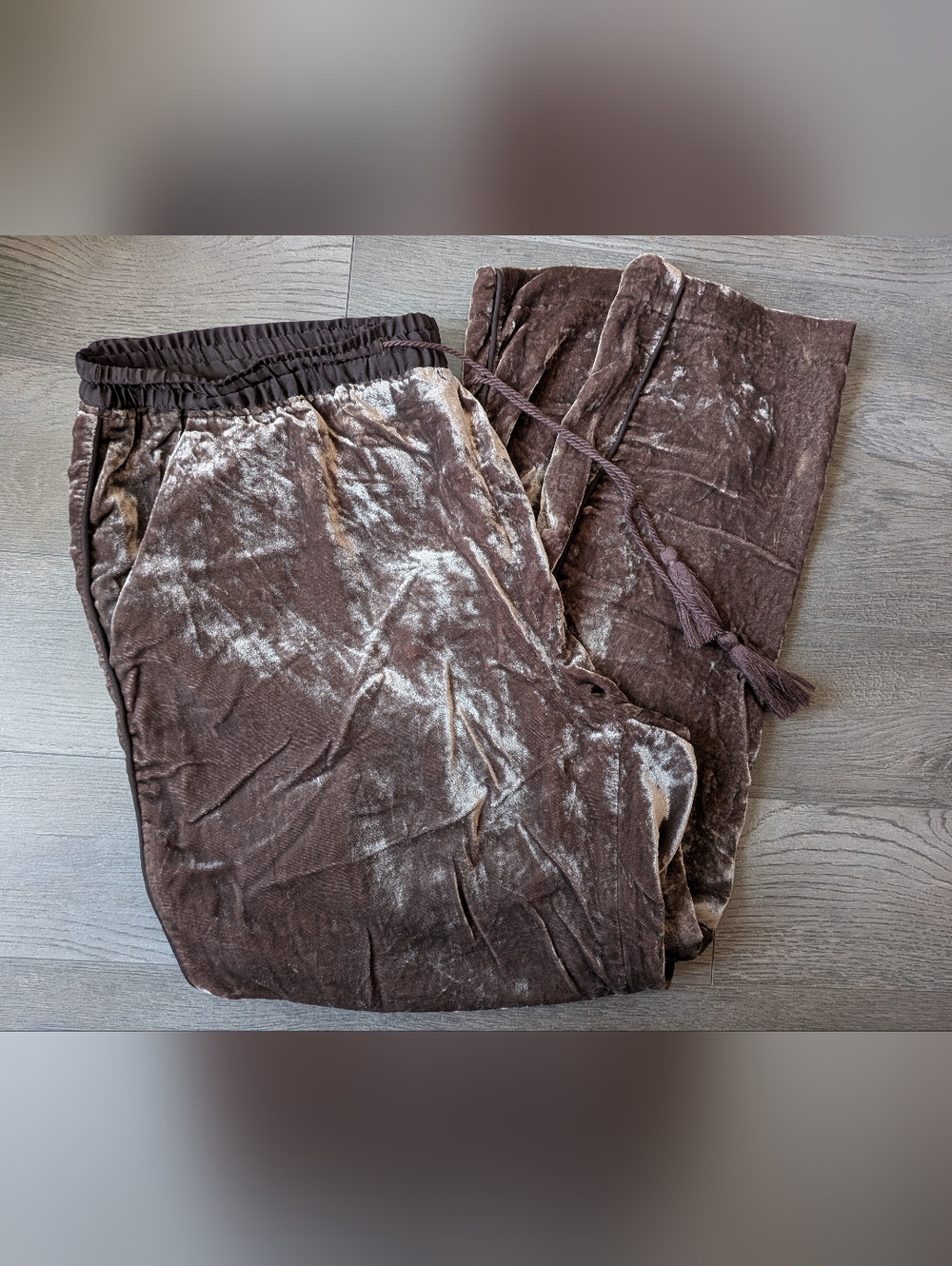 Elevenses Velvet Drawstring Lounge Pants - Brown